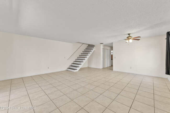 Building Photo - 145 Seawind Dr