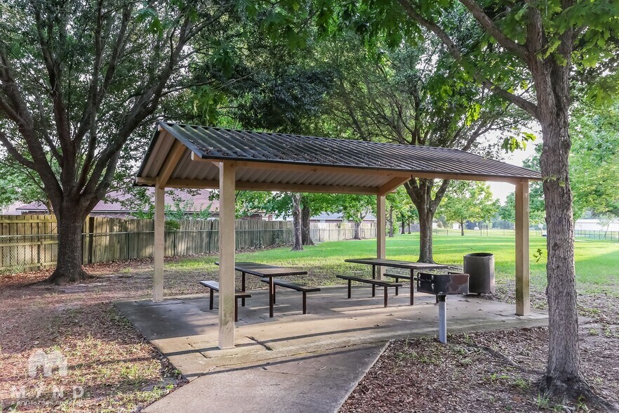 Building Photo - 2511 Mallory Hills Rd