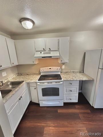 Building Photo - 7121 Utica St