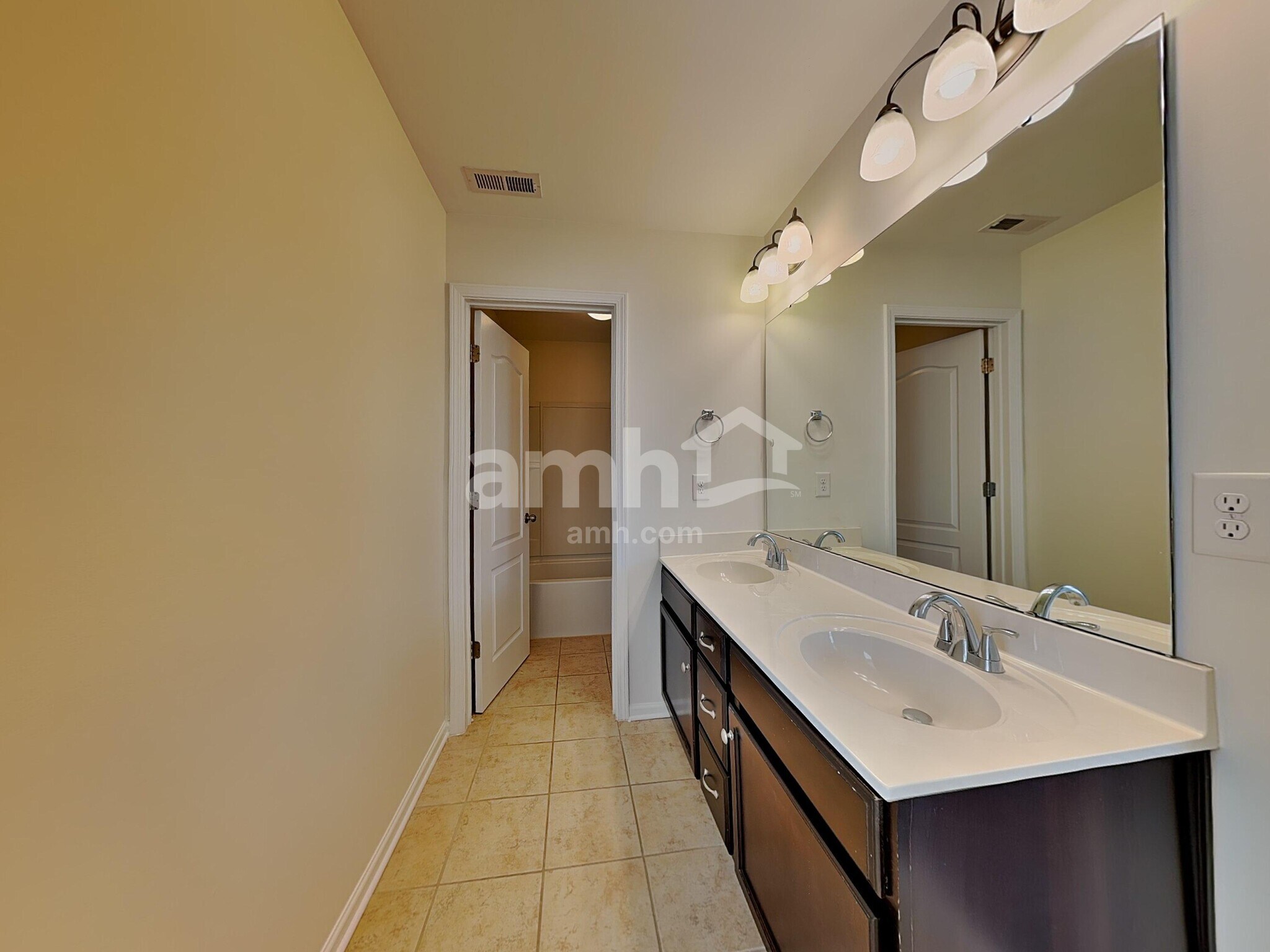 Building Photo - 128 Cherry Bark Dr