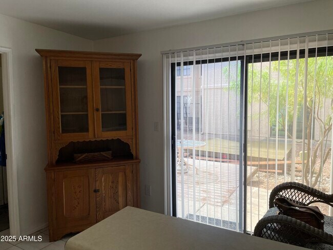 Building Photo - 455 S Delaware Dr