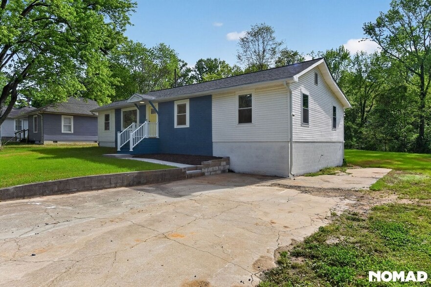 Building Photo - 866 Wellman St