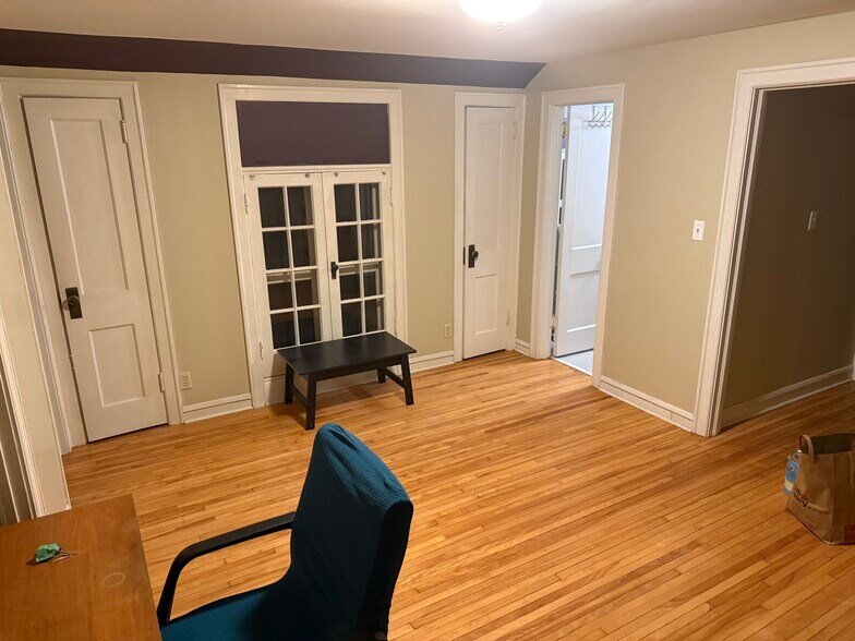 Building Photo - 88 W Minnehaha Pky