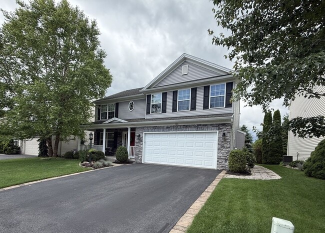 Building Photo - Brynwood Single Family Home - Short Term O...