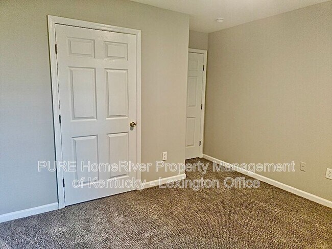 Building Photo - 1053 Merrick Dr