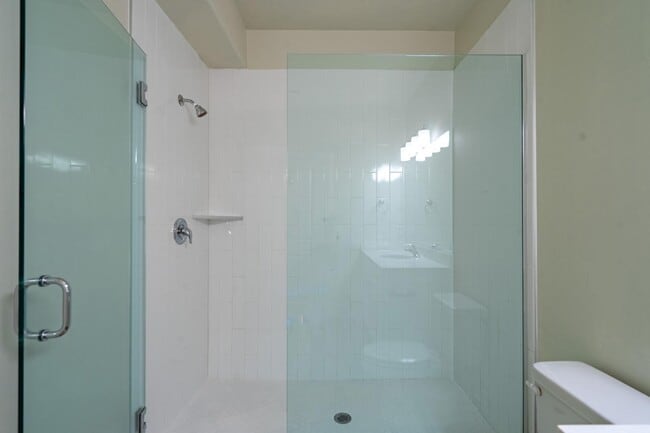Building Photo - 548 N 550 W
