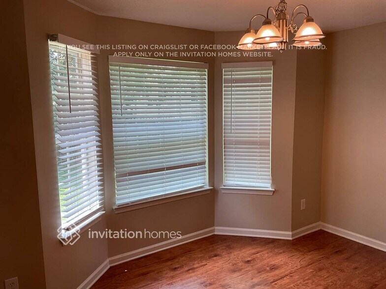 Building Photo - 362 Kentwood Springs Dr