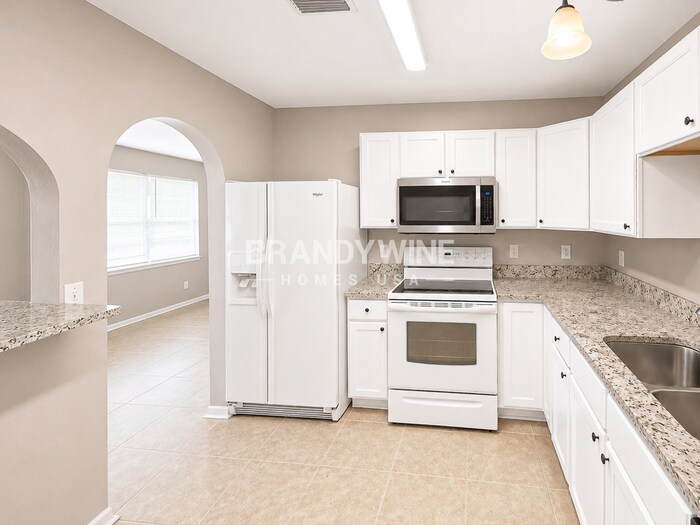 Building Photo - 8067 Santillo Dr