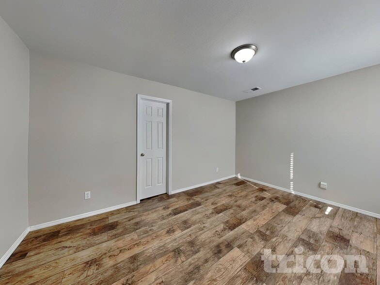 Building Photo - 7609 Snowy Egret Ct NW