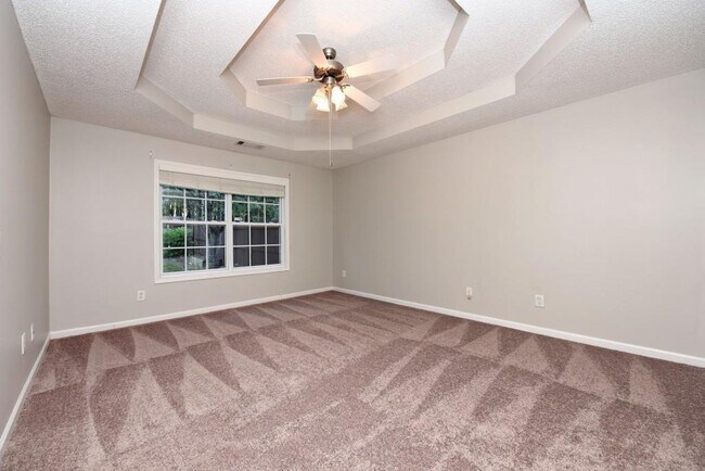 Building Photo - 1417 Faith Dr
