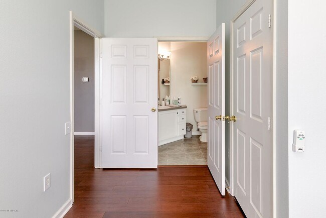 Building Photo - Stonebridge #329