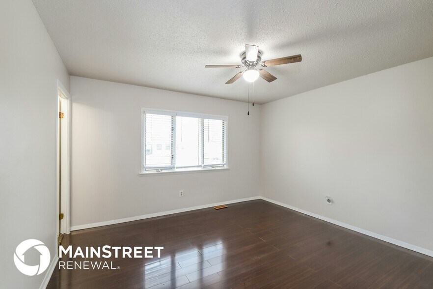 Building Photo - 15520 Ninety-Seventh Ave