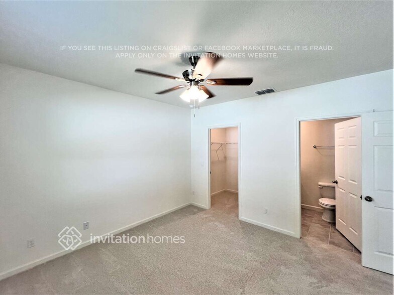 Building Photo - 533 Seaspray Dr