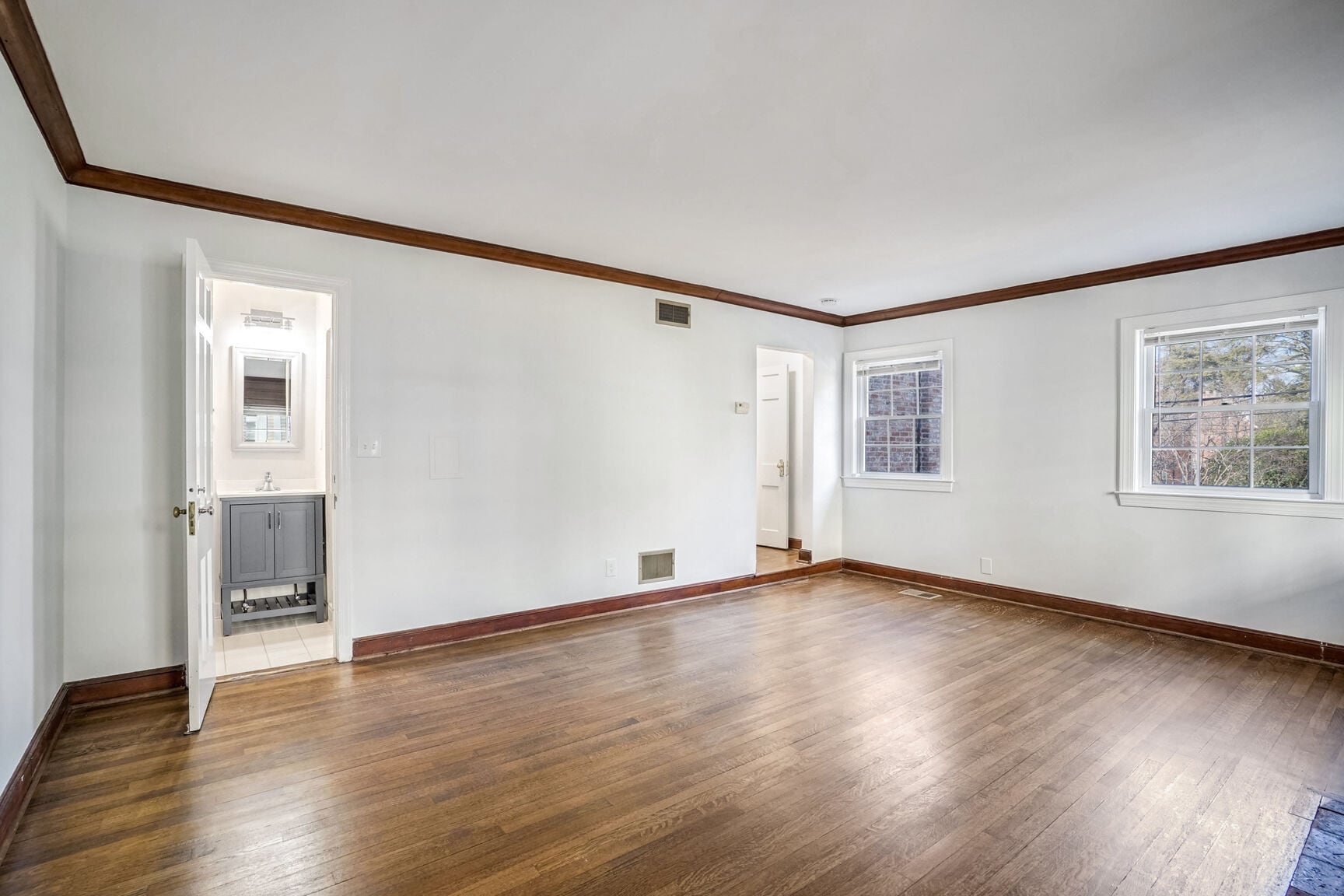 Building Photo - 4224 Van Ness St NW