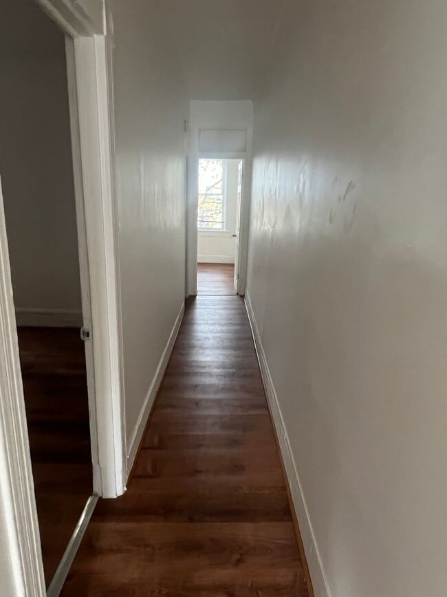 Building Photo - 1918 Penrose Ave