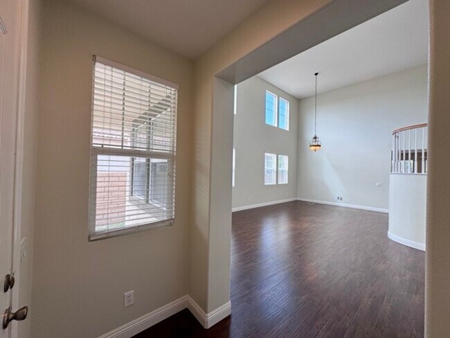 Building Photo - 4 bedroom Tierra Shores home for LEASE in ...