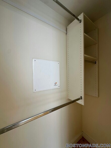 Building Photo - 40 Boylston St