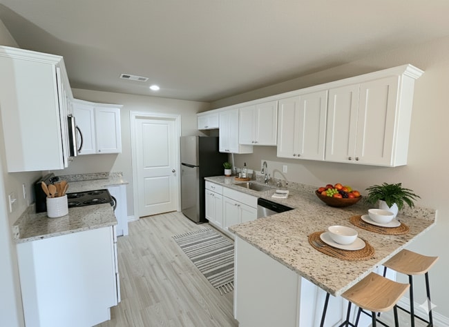 Building Photo - Stunning duplex in Silo School district