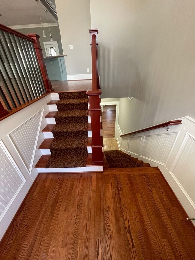 Building Photo - 4 Bedroom Soddy Daisy Rental Property with...
