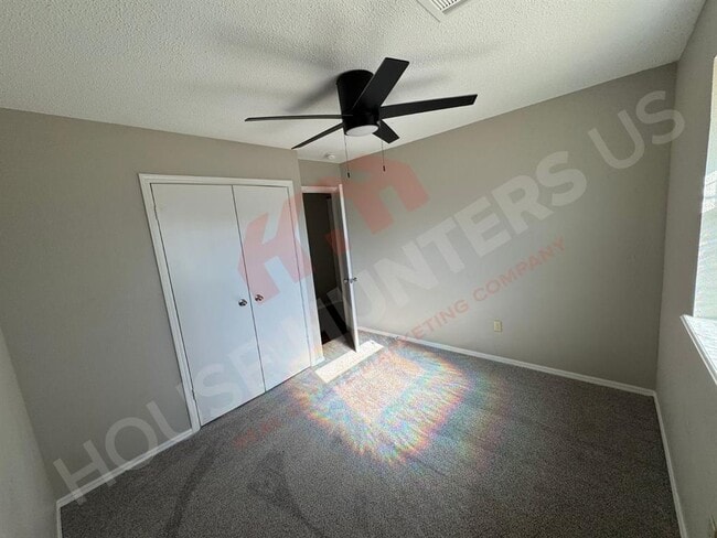 Building Photo - 920 NW 104th St