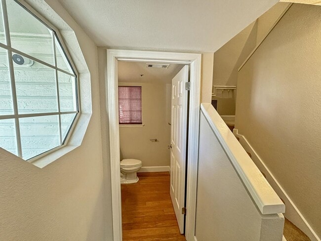 Building Photo - 162 Ignacio Valley Cir