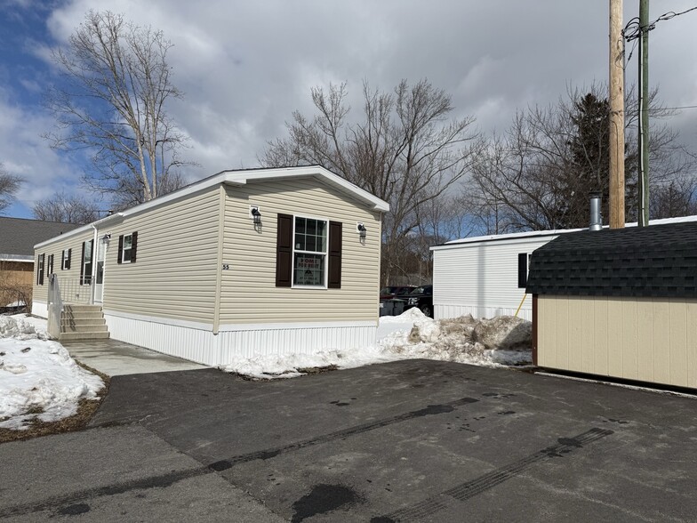 Building Photo - 55 Alflo Cir