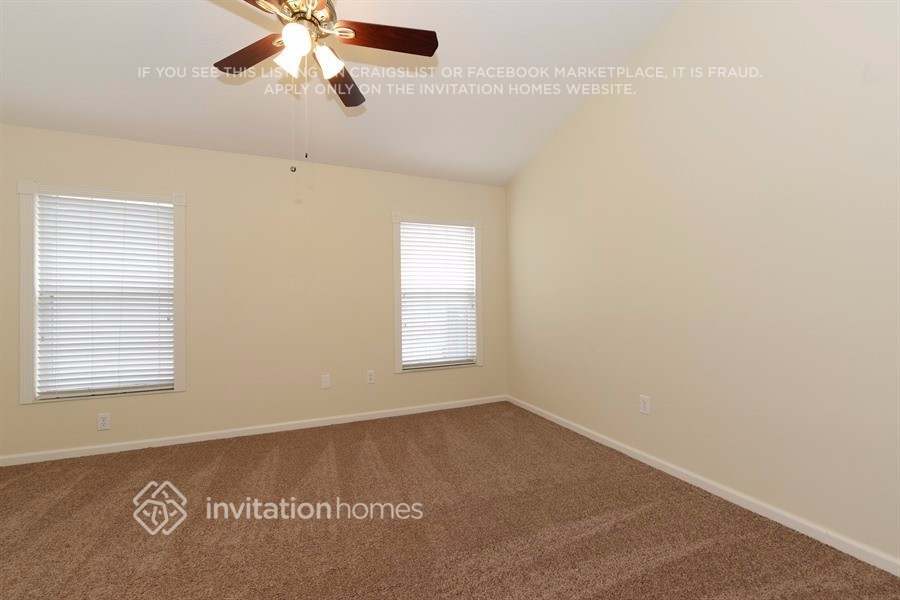 Building Photo - 5850 War Admiral Dr