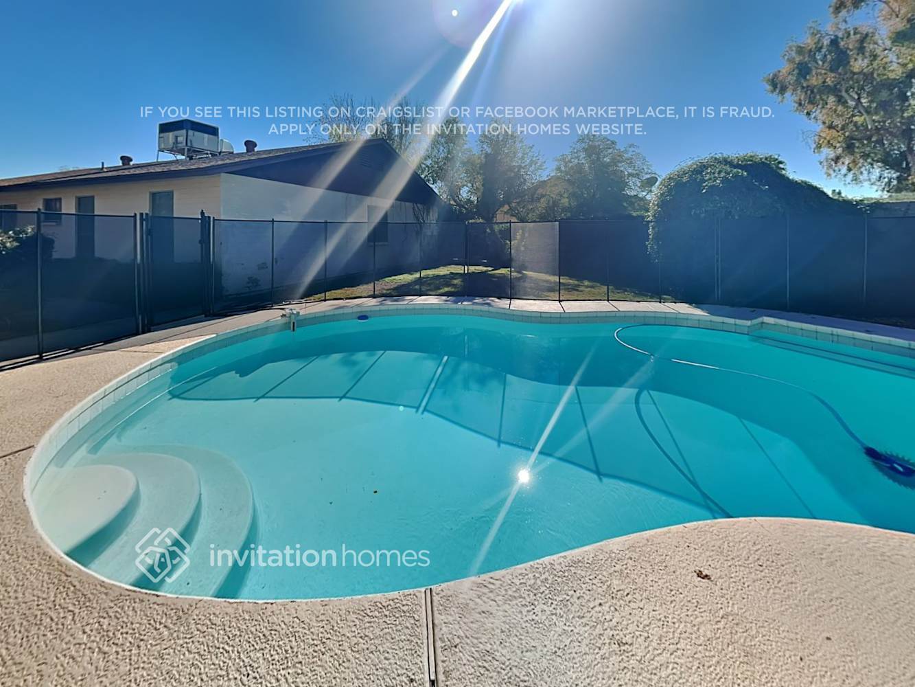 Building Photo - 11446 N 39th Dr