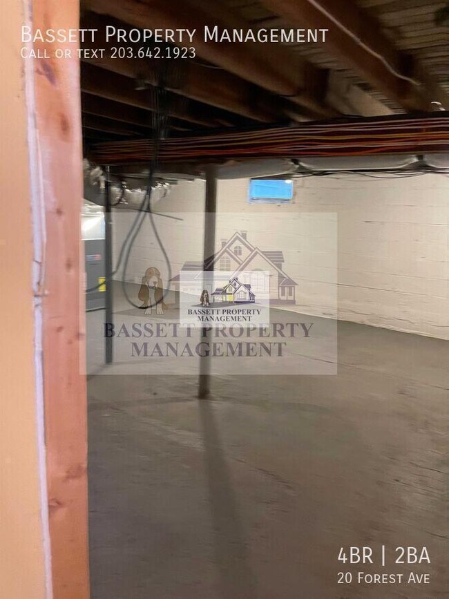 Building Photo - 20 Forest Ave