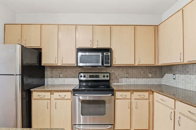 Building Photo - Bristol On Broadway Nashville