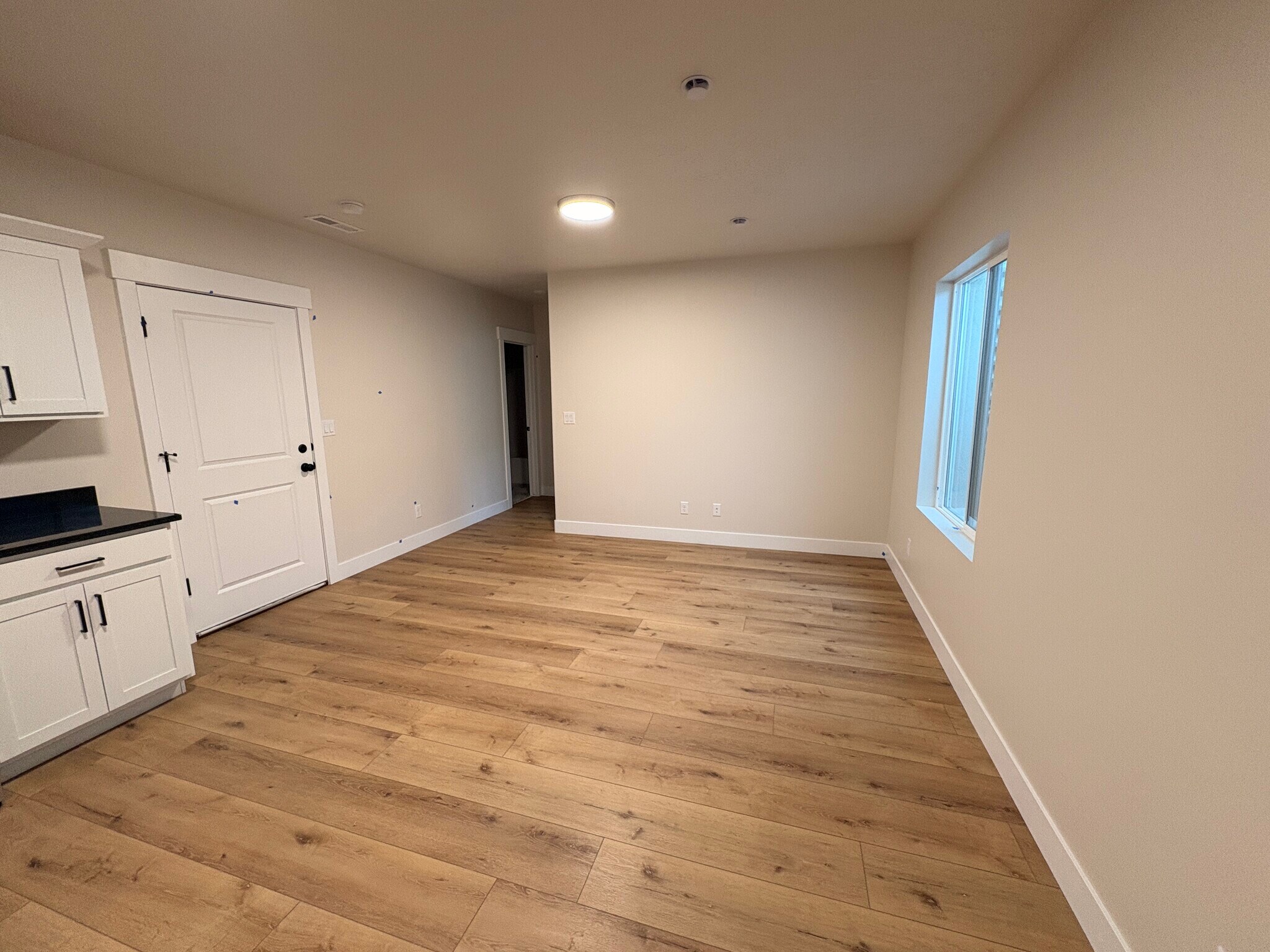 Building Photo - 5472 N Orville St