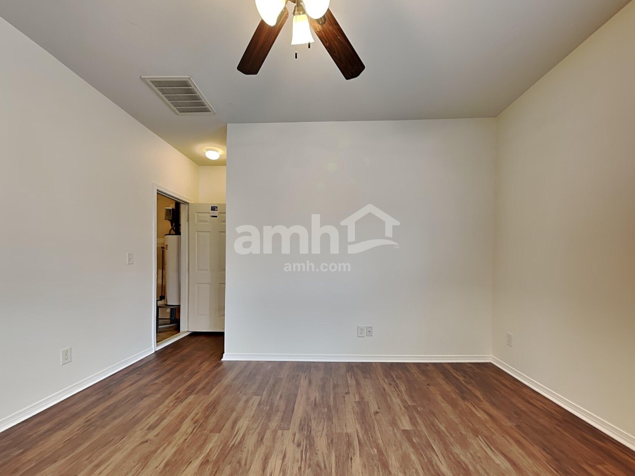 Building Photo - 4636 Meadowfield Rd