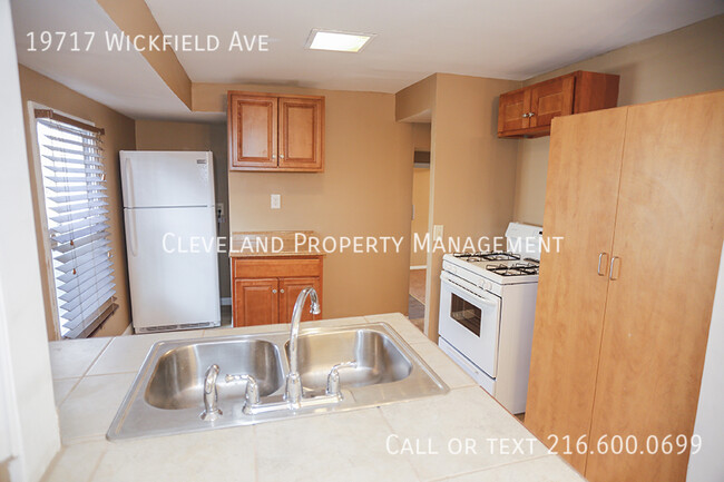 Building Photo - 19717 Wickfield Ave