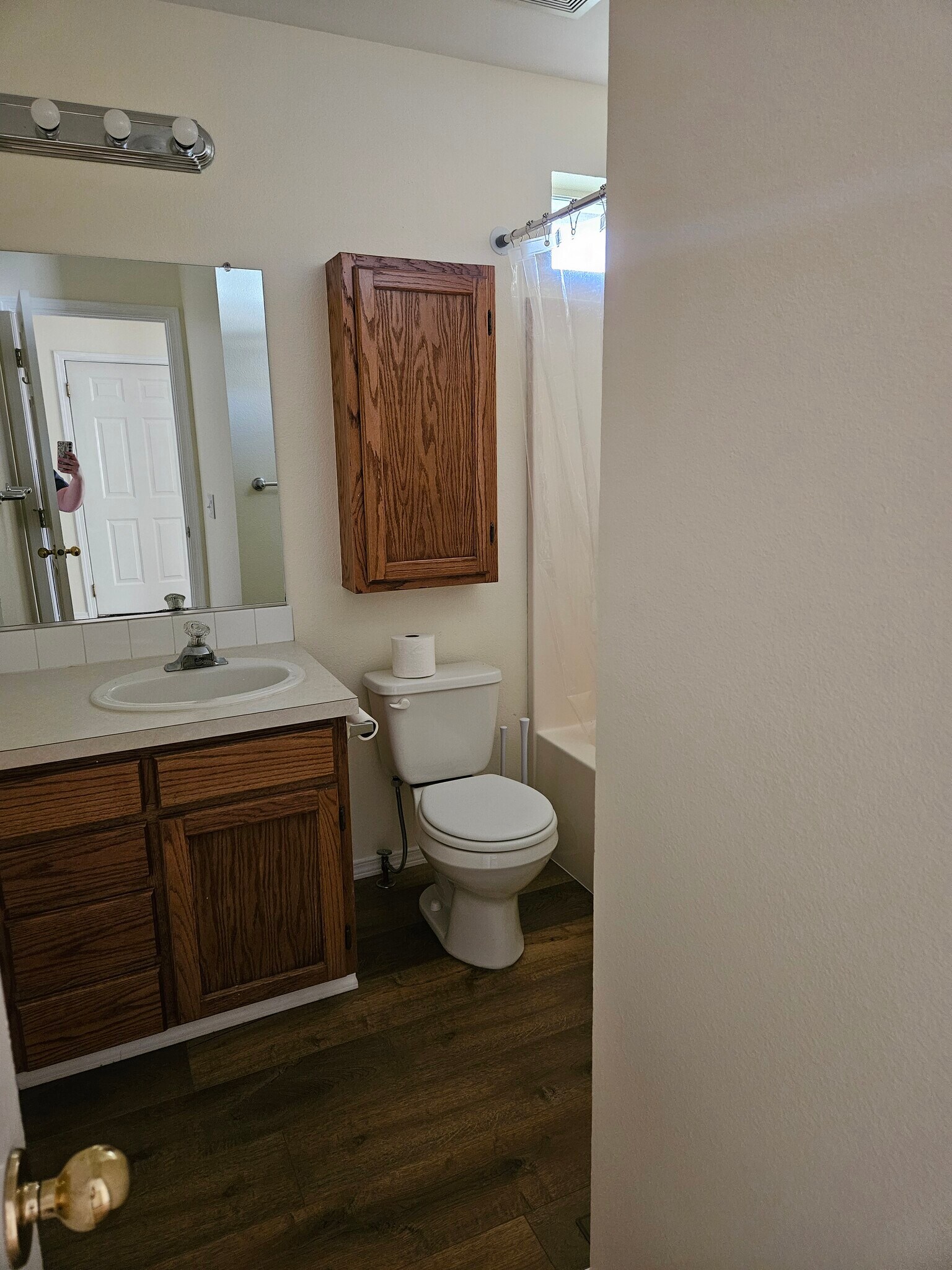 Building Photo - 9611 N Normandie Ln