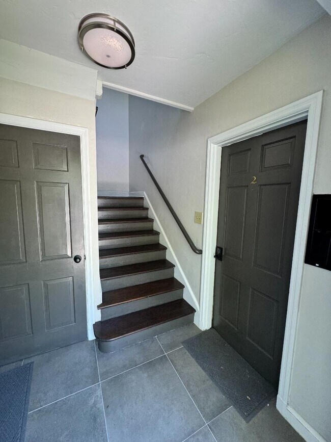 Building Photo - 1738 San Marco Blvd