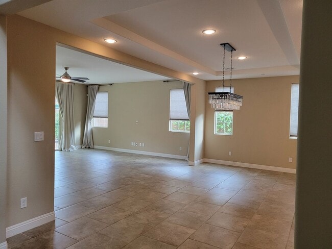 Building Photo - Gorgeous Pardee Home – 4 Bed | 3.5 Bath | ...