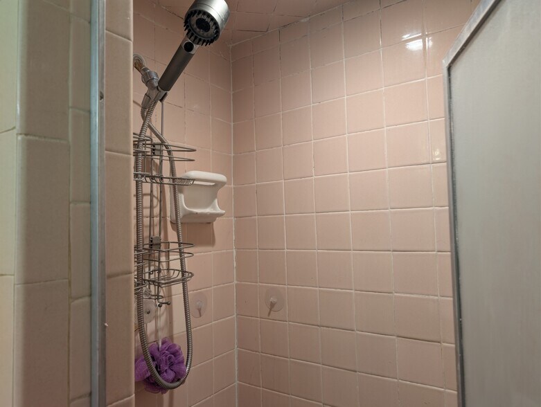 Building Photo - 1010 Waco St