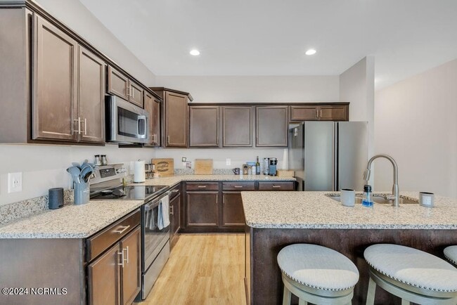 Building Photo - 361 S Stingray Ln