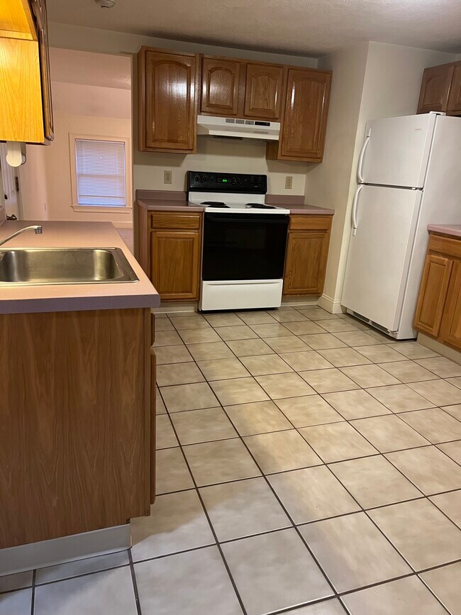 80 Leicester St 80 Leicester St North Oxford MA 01537 Apartment Finder