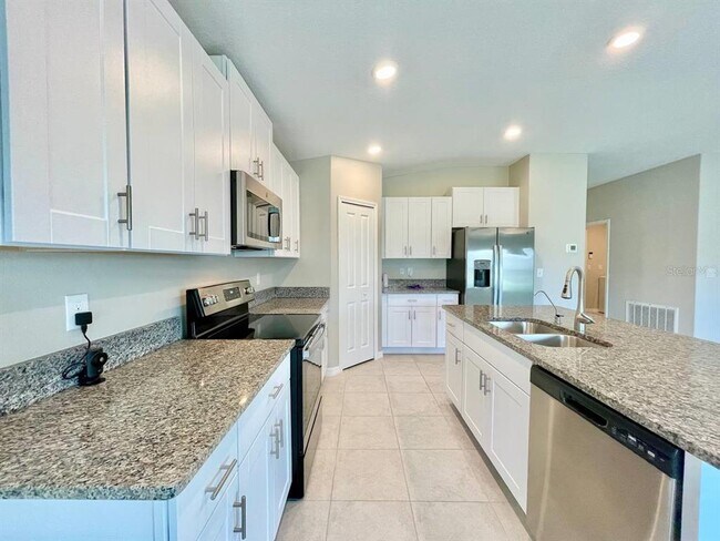 Building Photo - 12964 Wildflower Meadow Dr