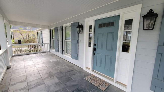 Building Photo - 45 S Blue Heron Dr