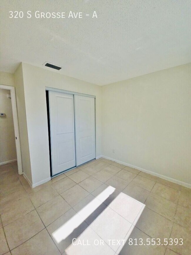 Building Photo - 320 S Grosse Ave