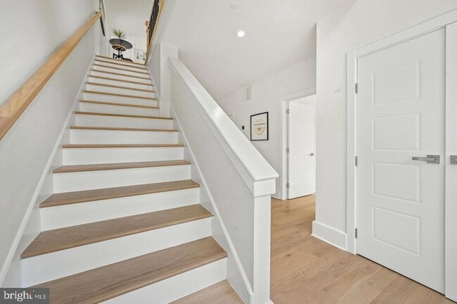 Building Photo - 5805 Massachusetts Ave