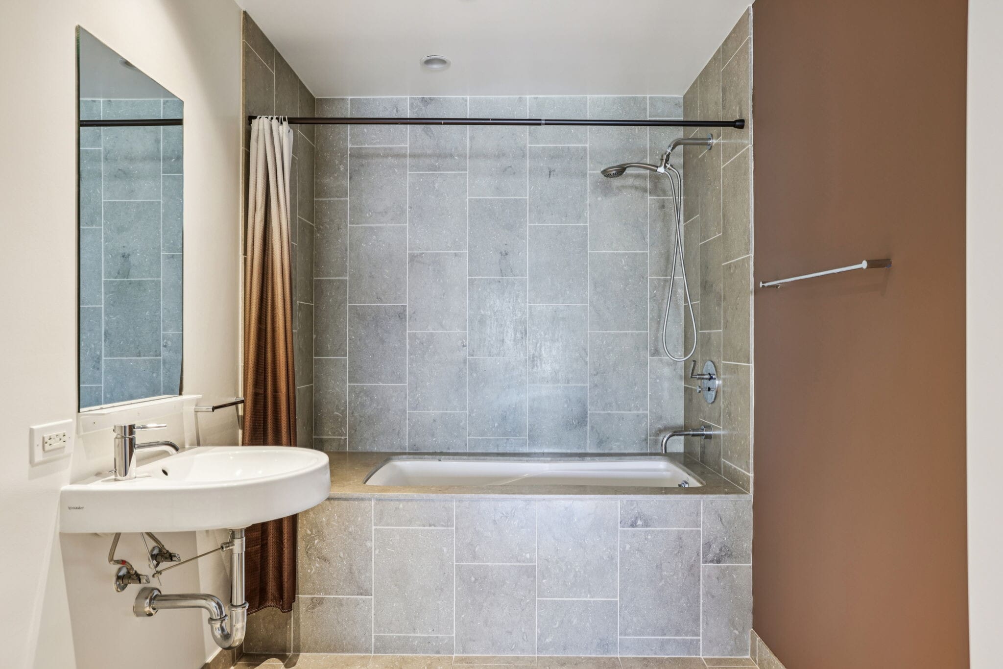 Building Photo - 6250 HOLLYWOOD Blvd