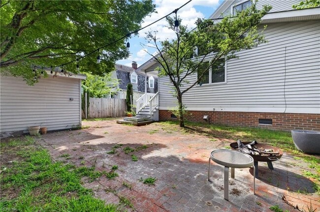 Building Photo - Charming 4-Bedroom Home in the Heart of Colonial Place