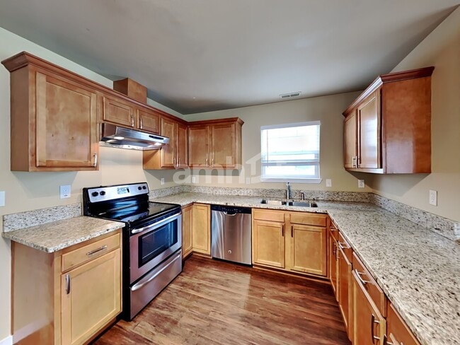 Building Photo - 1108 Boatman Ave NW