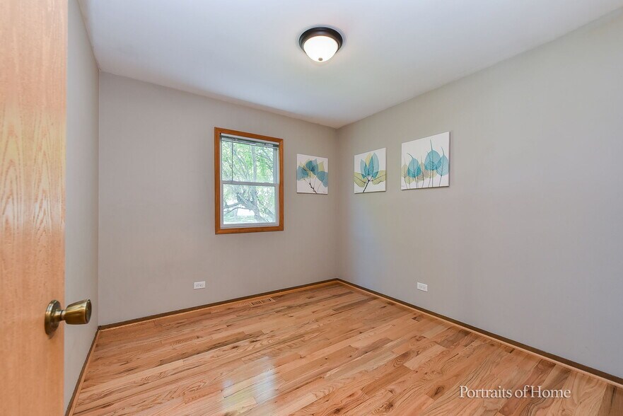 Building Photo - 1309 Duke Dr