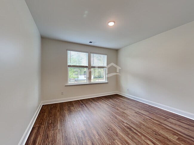 Building Photo - 1120 Alice Smalls Rd