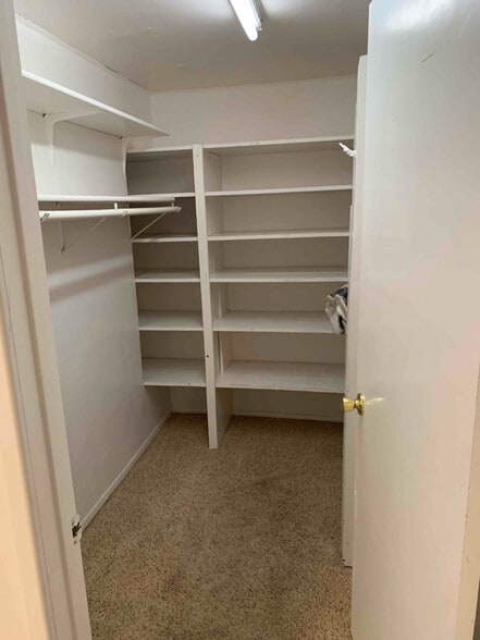 Building Photo - 245 E 300 N