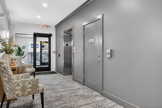 Building Photo - Gorgeous 2 Bed + Office | 2 Bath | 1,771 Sq Ft | Brand New Construction